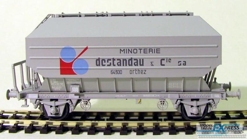 REE models WB-090